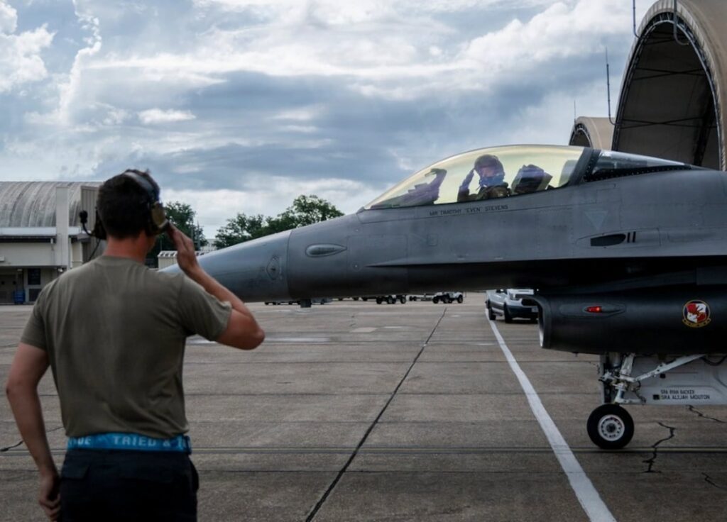 US Air Force begins piloted flights, autonomy tests for modified F-16s US Air Force begins piloted flights, autonomy tests for modified F-16s