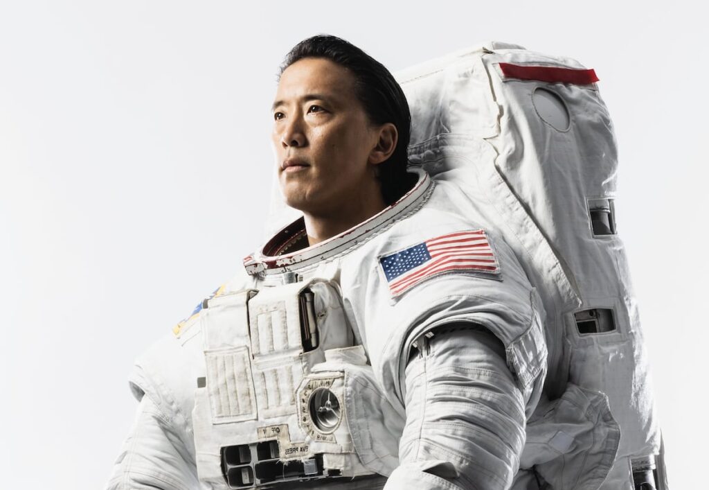 Jonny Kim’s resume already lists Navy SEAL, astronaut, doctor. He’s now returning to active duty.